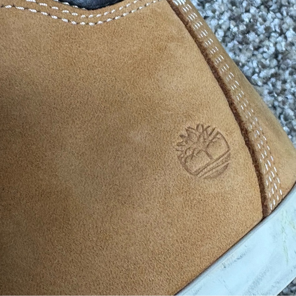 Timberland Women’s size 8.5 Tan and Brown Ankle Boots - Picture 7 of 12